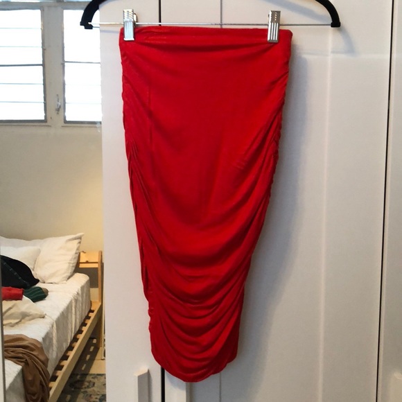 Red/Orange Pretty Skirt - Picture 3 of 5